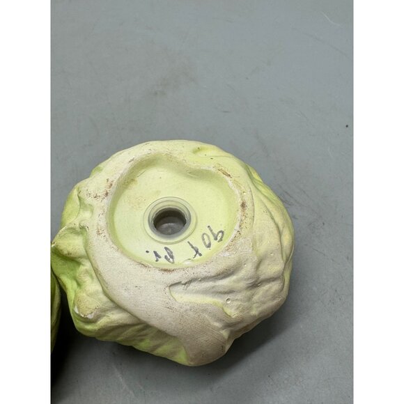 Cabbage-Shaped Ceramic Salt & Pepper Shakers Vintage Kitchen Decor 3" green READ - Picture 8 of 9
